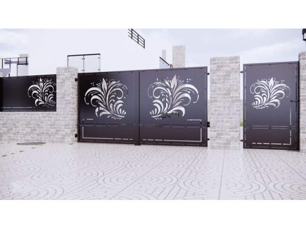Porti metalice tabla decupata model floral 450x180cm